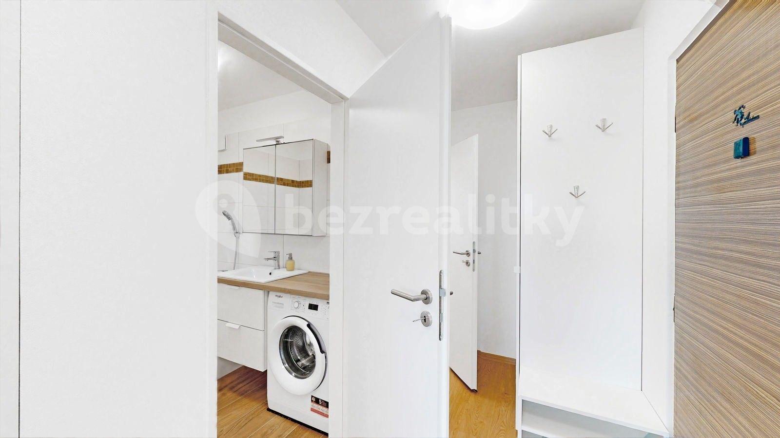 Pronájem bytu 3+kk 69 m², Křejpského, Praha, Praha