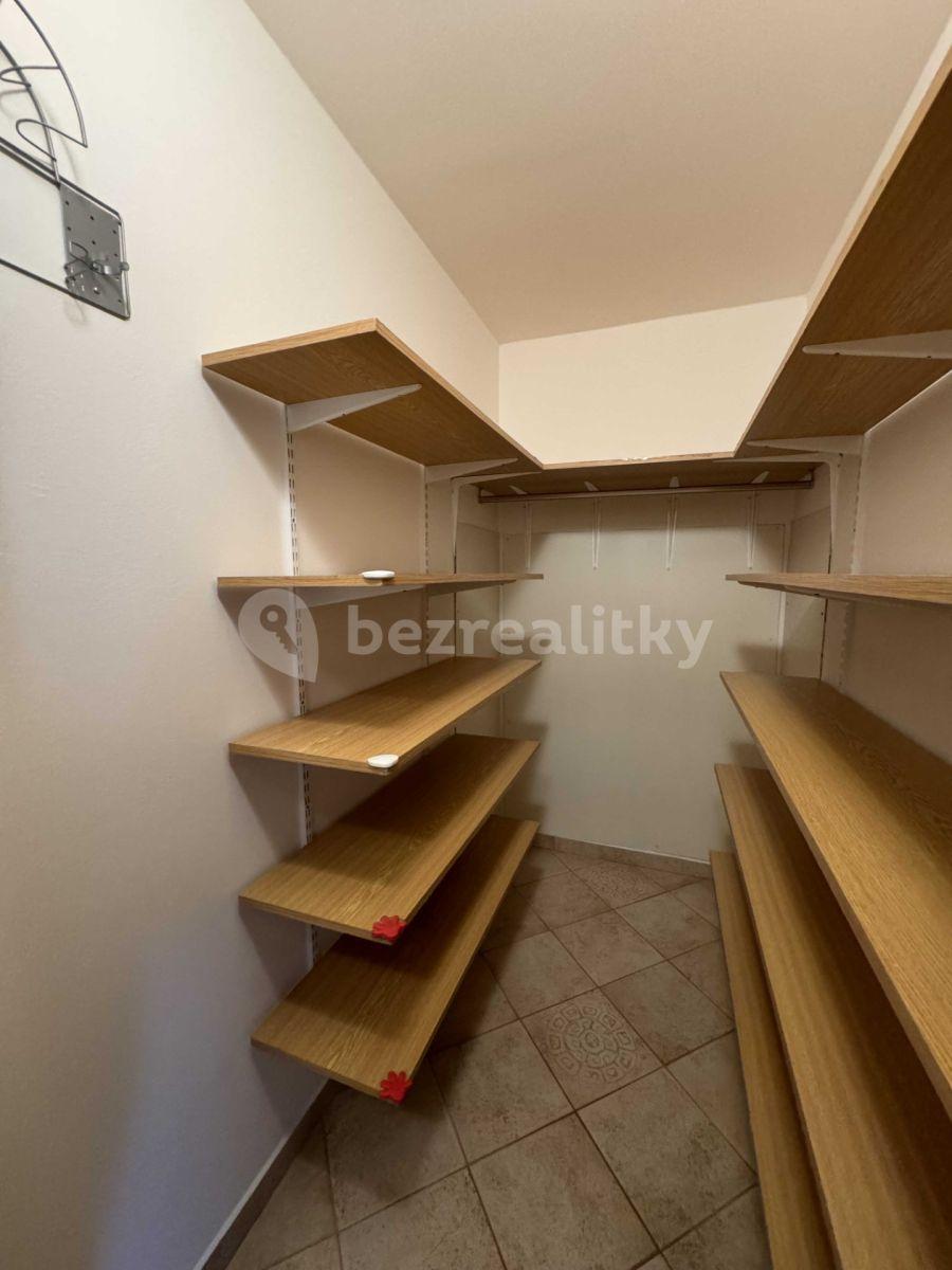 Prodej bytu 4+kk 107 m², Benická, Praha, Praha