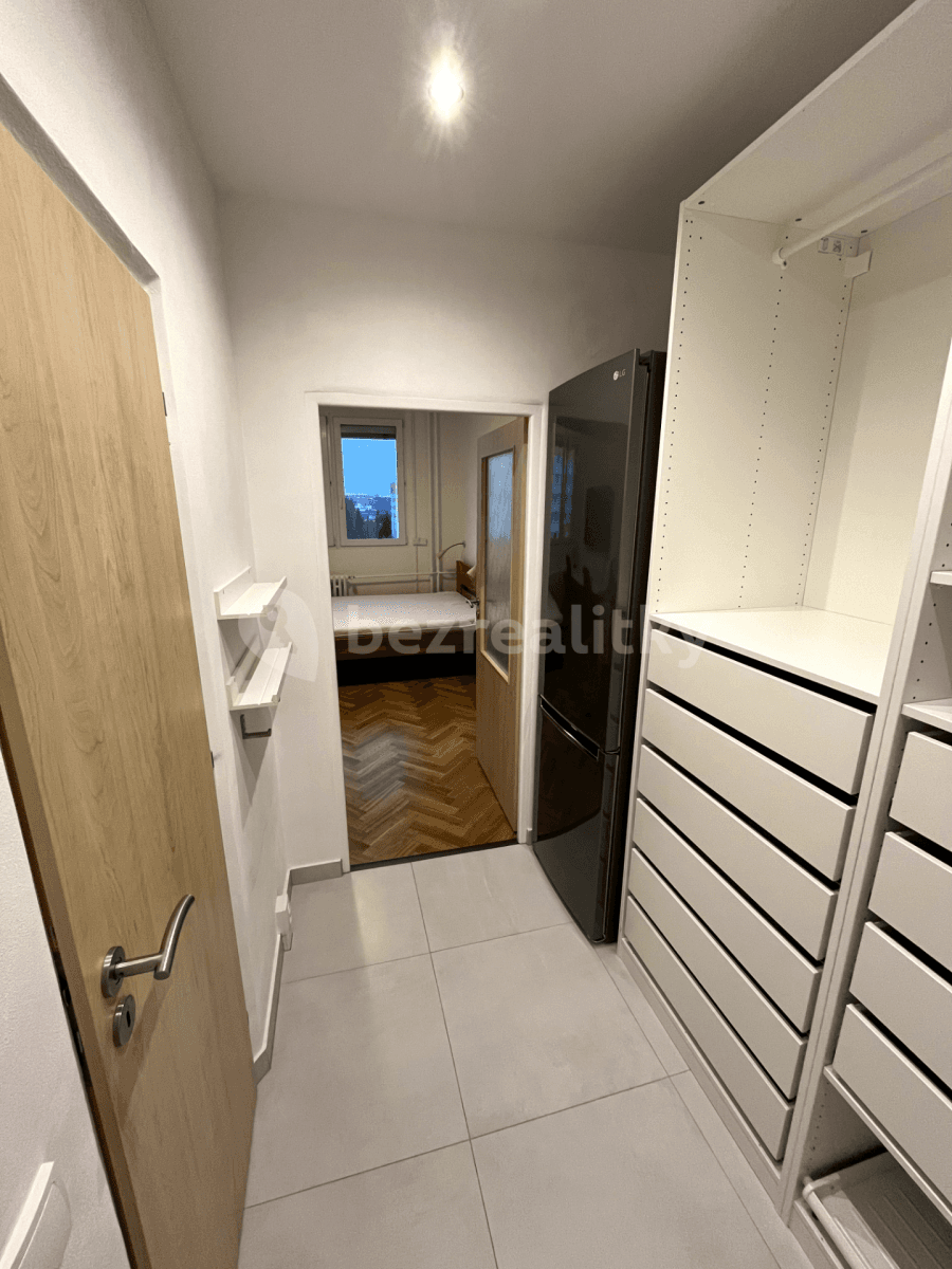 Pronájem bytu 1+kk 22 m², Halasovo náměstí, Brno, Jihomoravský kraj