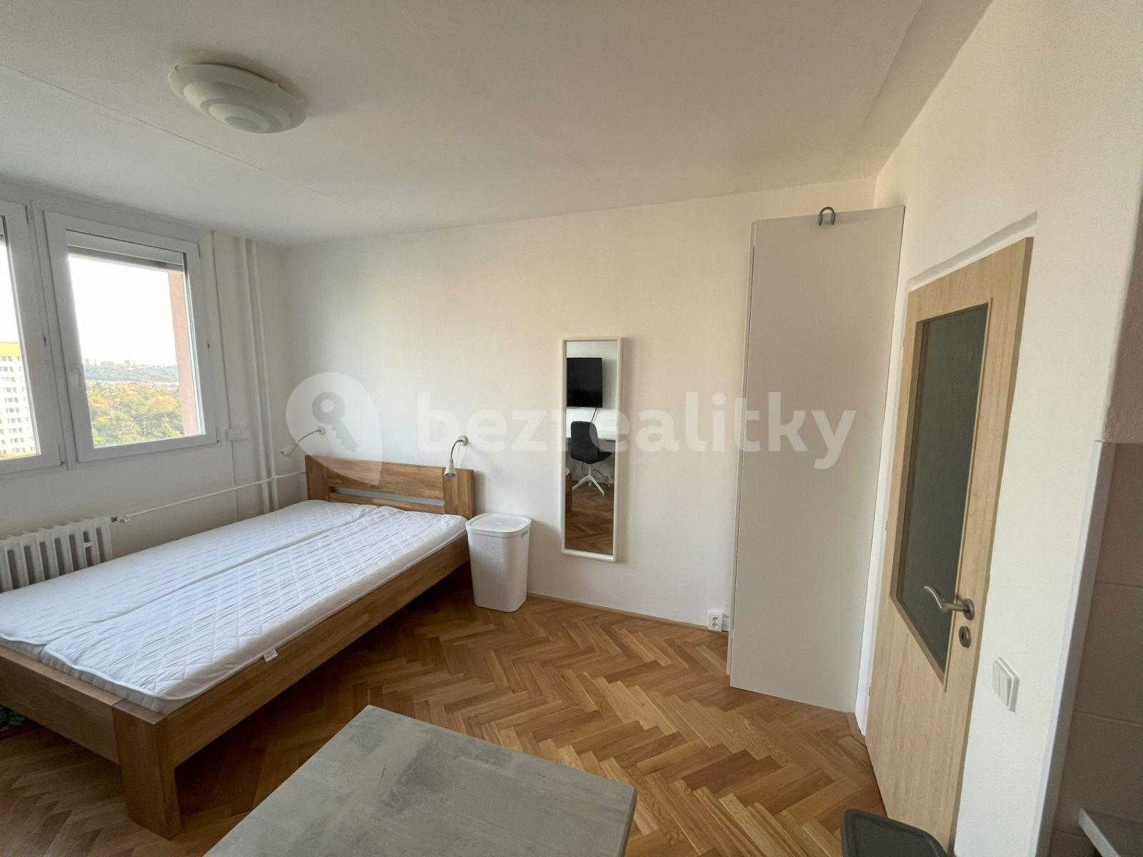 Pronájem bytu 1+kk 22 m², Halasovo náměstí, Brno, Jihomoravský kraj