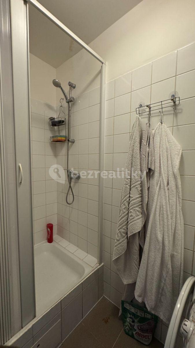 Pronájem bytu 2+kk 39 m², Heydukova, Praha, Praha