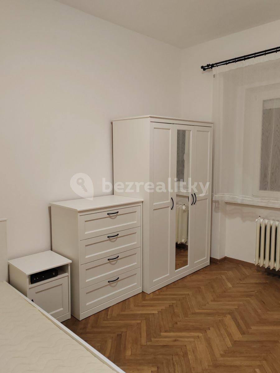 Pronájem bytu 1+1 35 m², Na Skalce, Praha, Praha