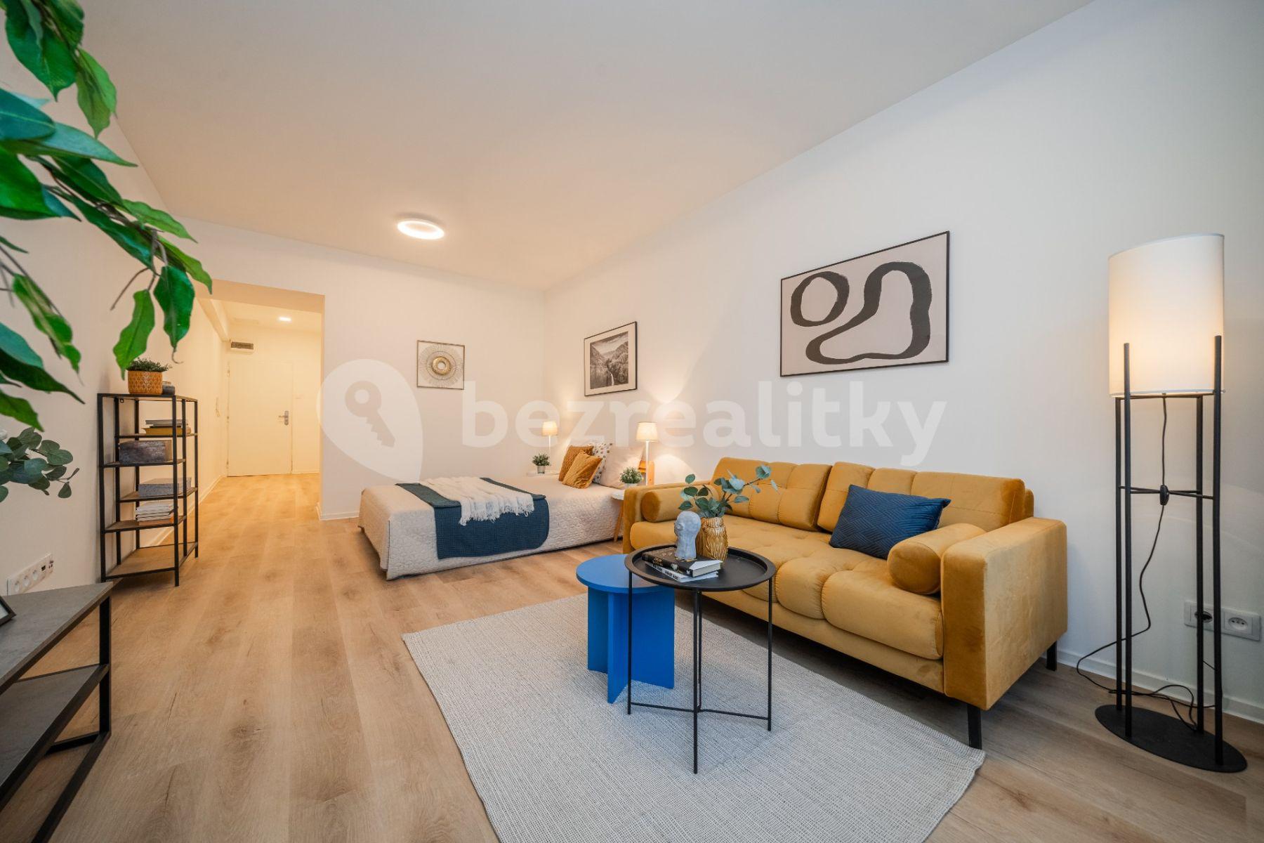 Prodej bytu 1+1 34 m², Dělnická, Praha, Praha