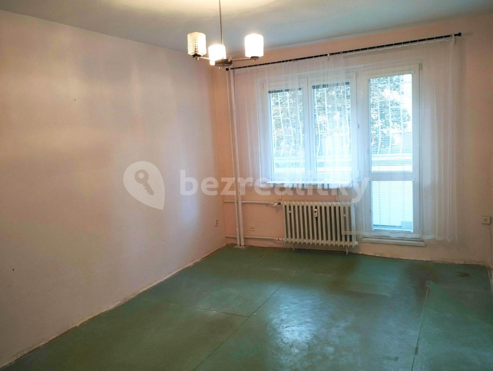 Prodej bytu 3+1 69 m², Vrátkovská, Praha, Praha