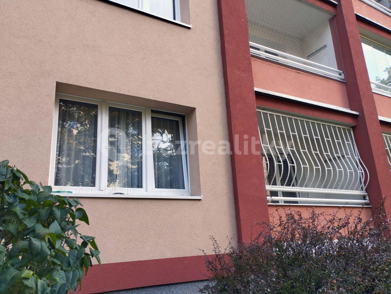 Prodej bytu 3+1 69 m², Vrátkovská, Praha, Praha