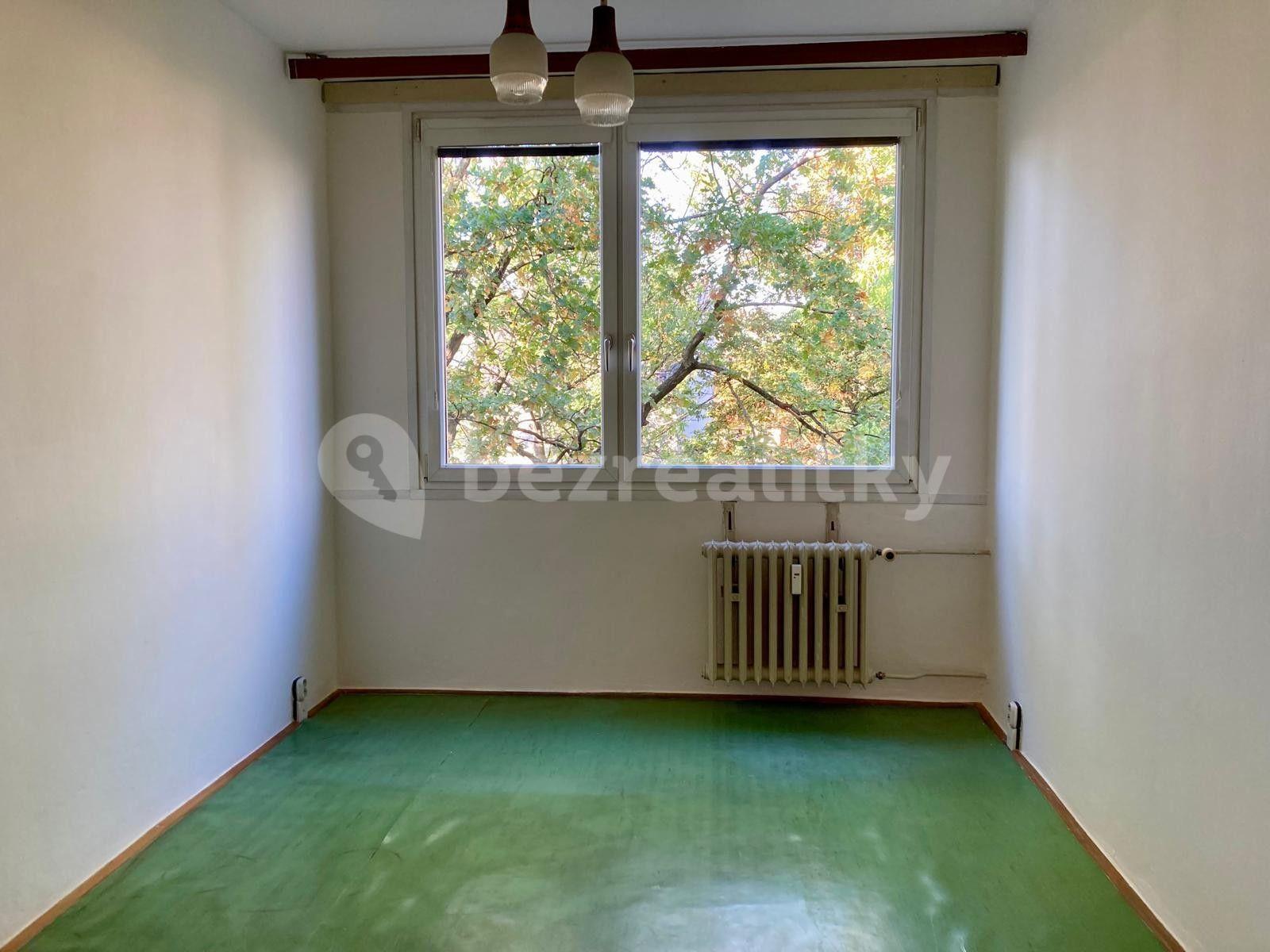 Pronájem bytu 3+1 70 m², Pod Strání, Praha, Praha