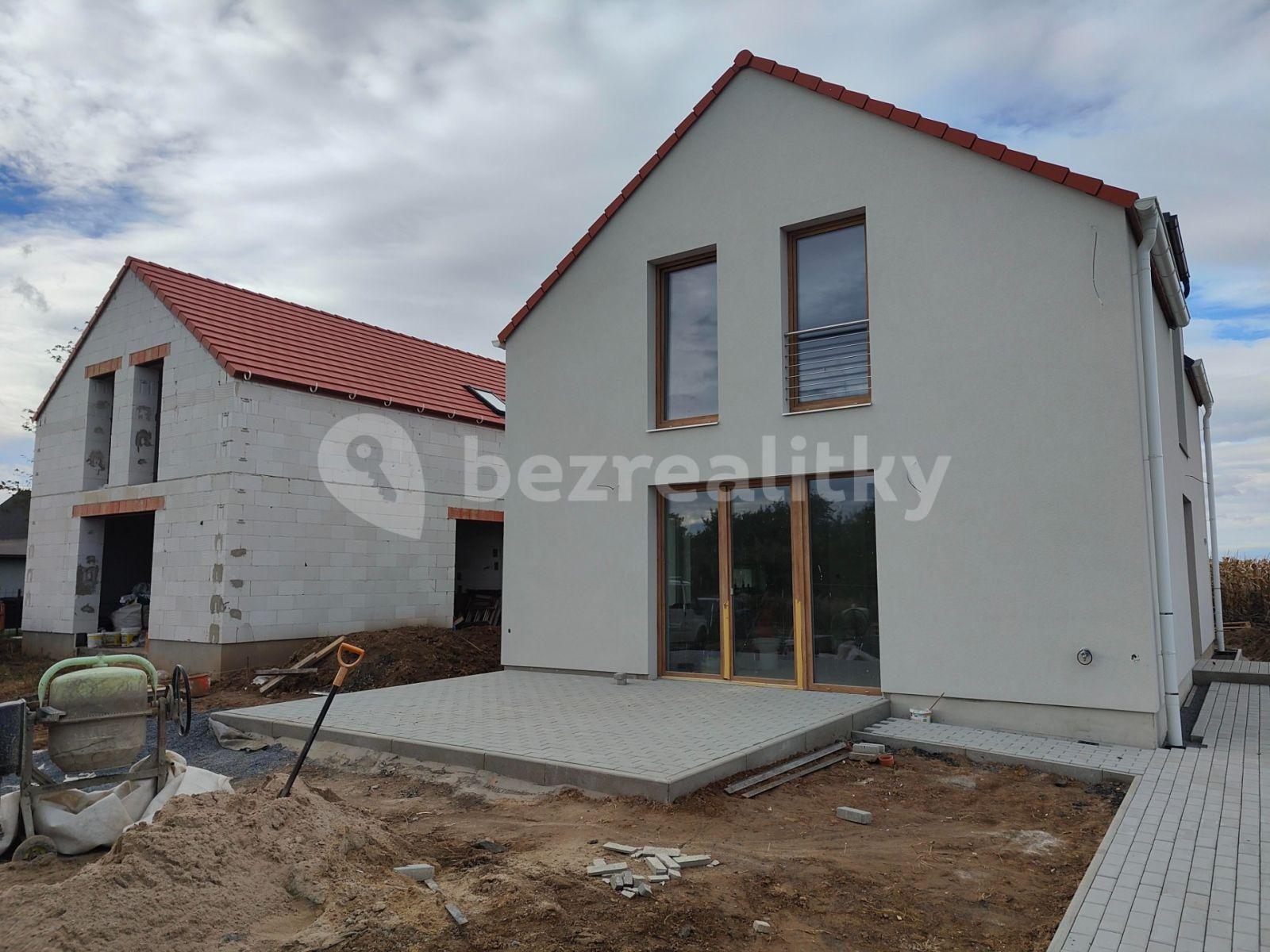 Prodej domu 125 m², pozemek 492 m², Břežany II, Středočeský kraj