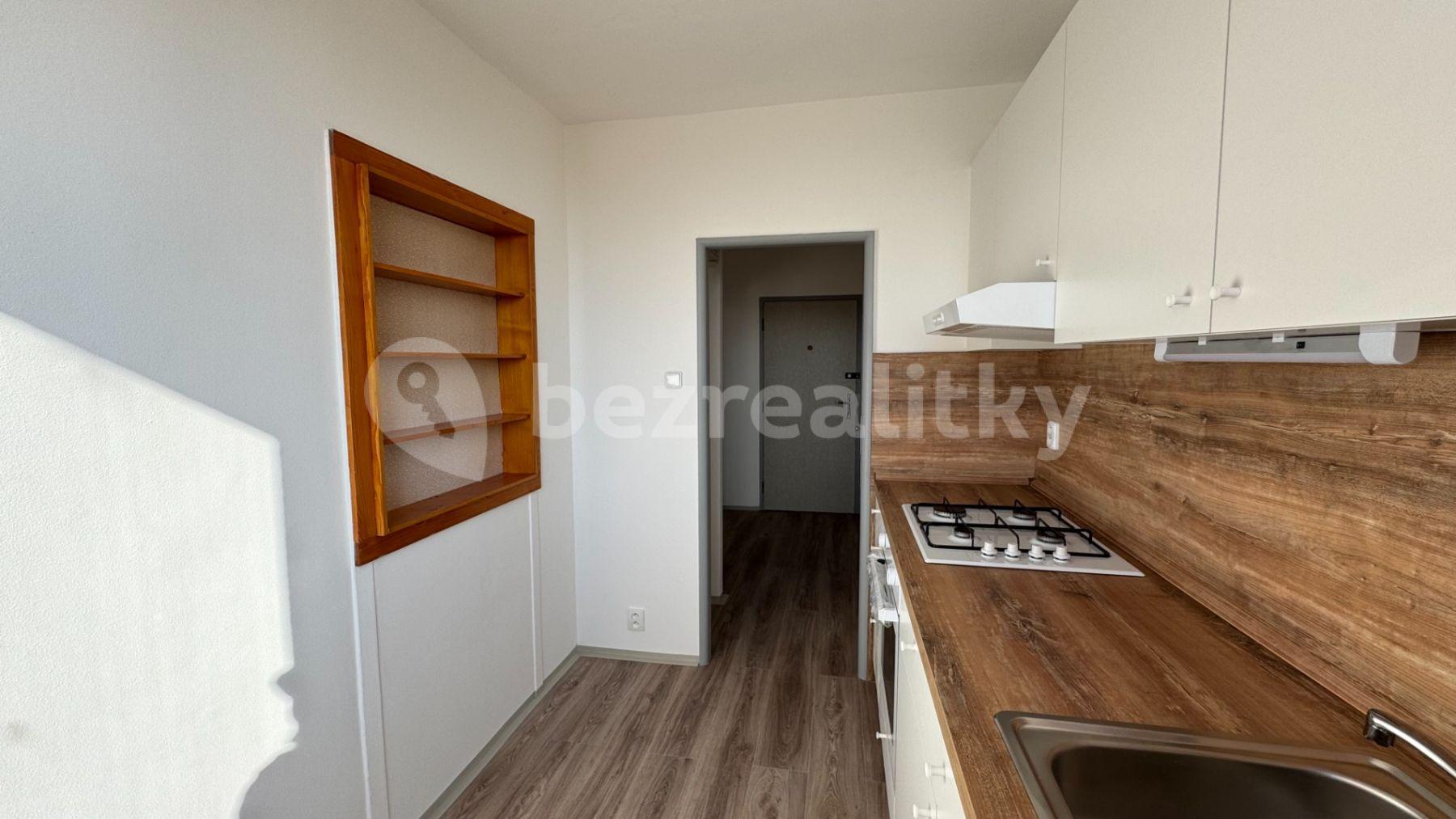 Pronájem bytu 3+1 70 m², Hnězdenská, Praha, Praha