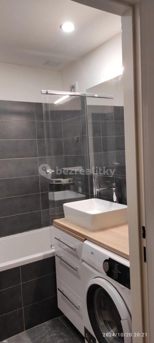 Pronájem bytu 3+1 72 m², Brechtova, Praha, Praha