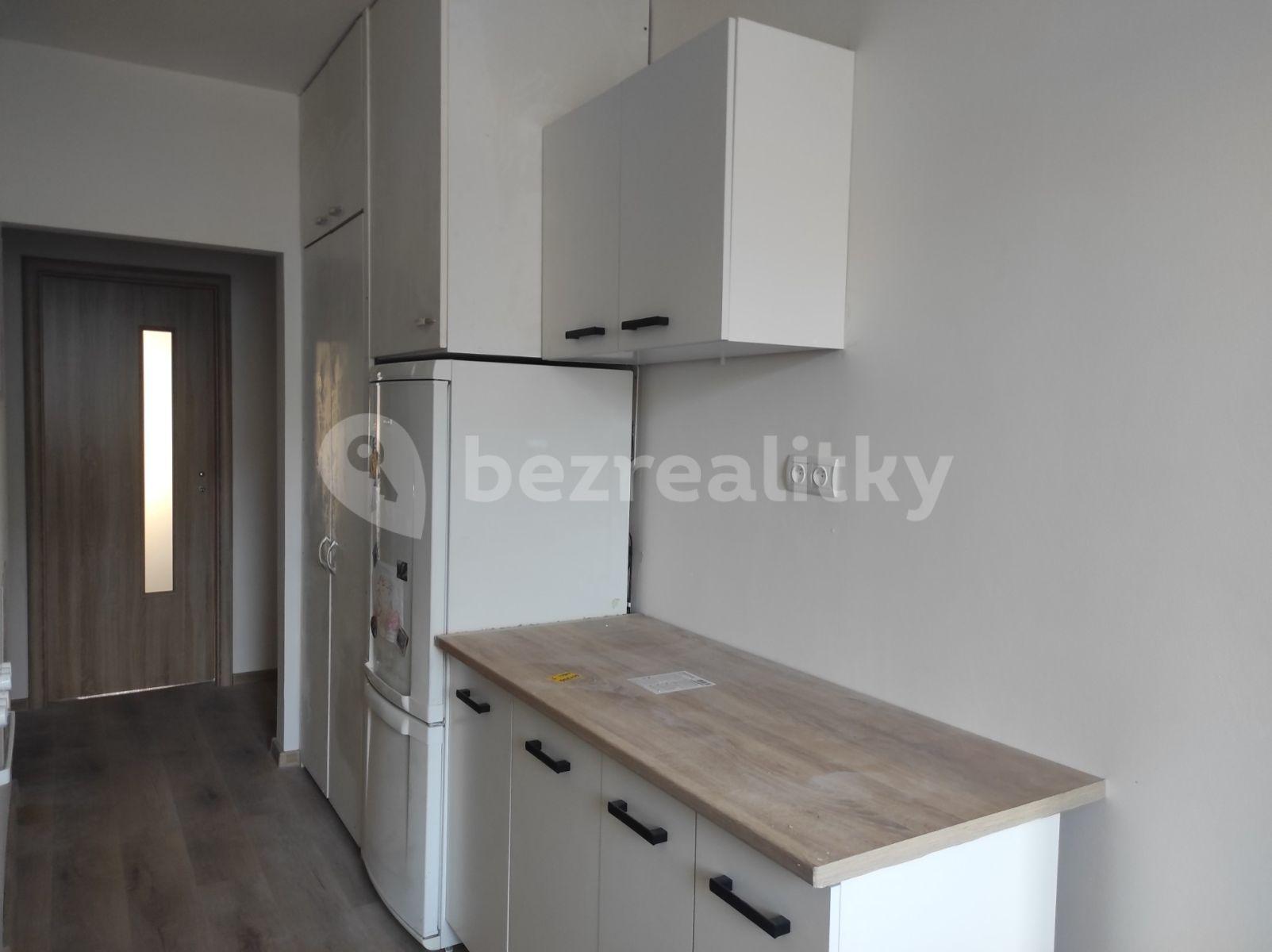 Pronájem bytu 3+1 72 m², Brechtova, Praha, Praha