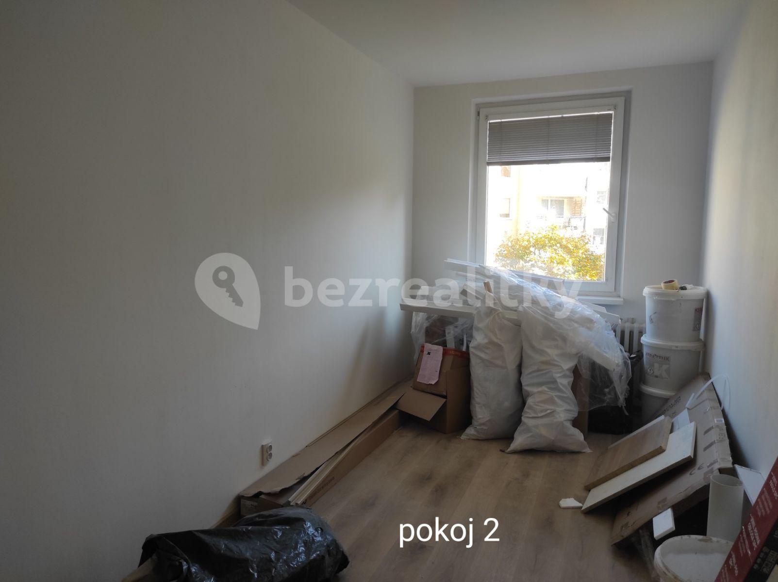 Pronájem bytu 3+1 72 m², Brechtova, Praha, Praha