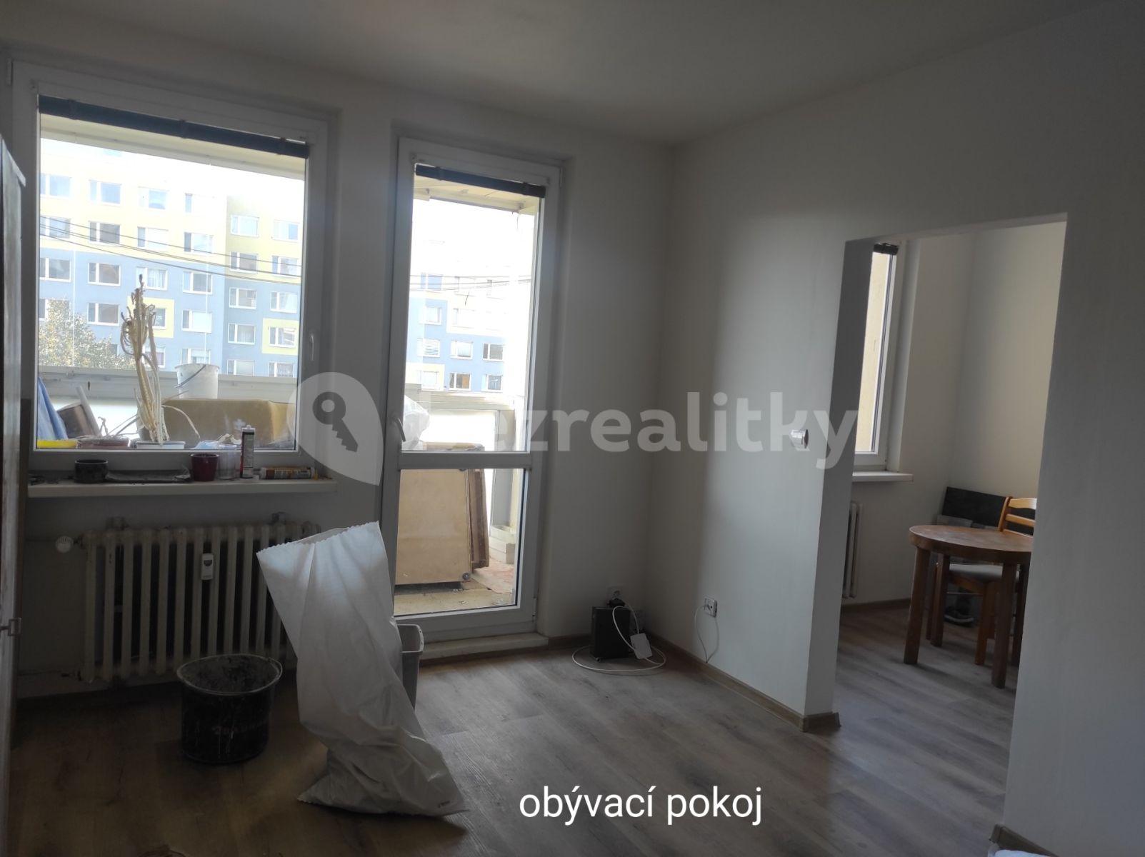 Pronájem bytu 3+1 72 m², Brechtova, Praha, Praha