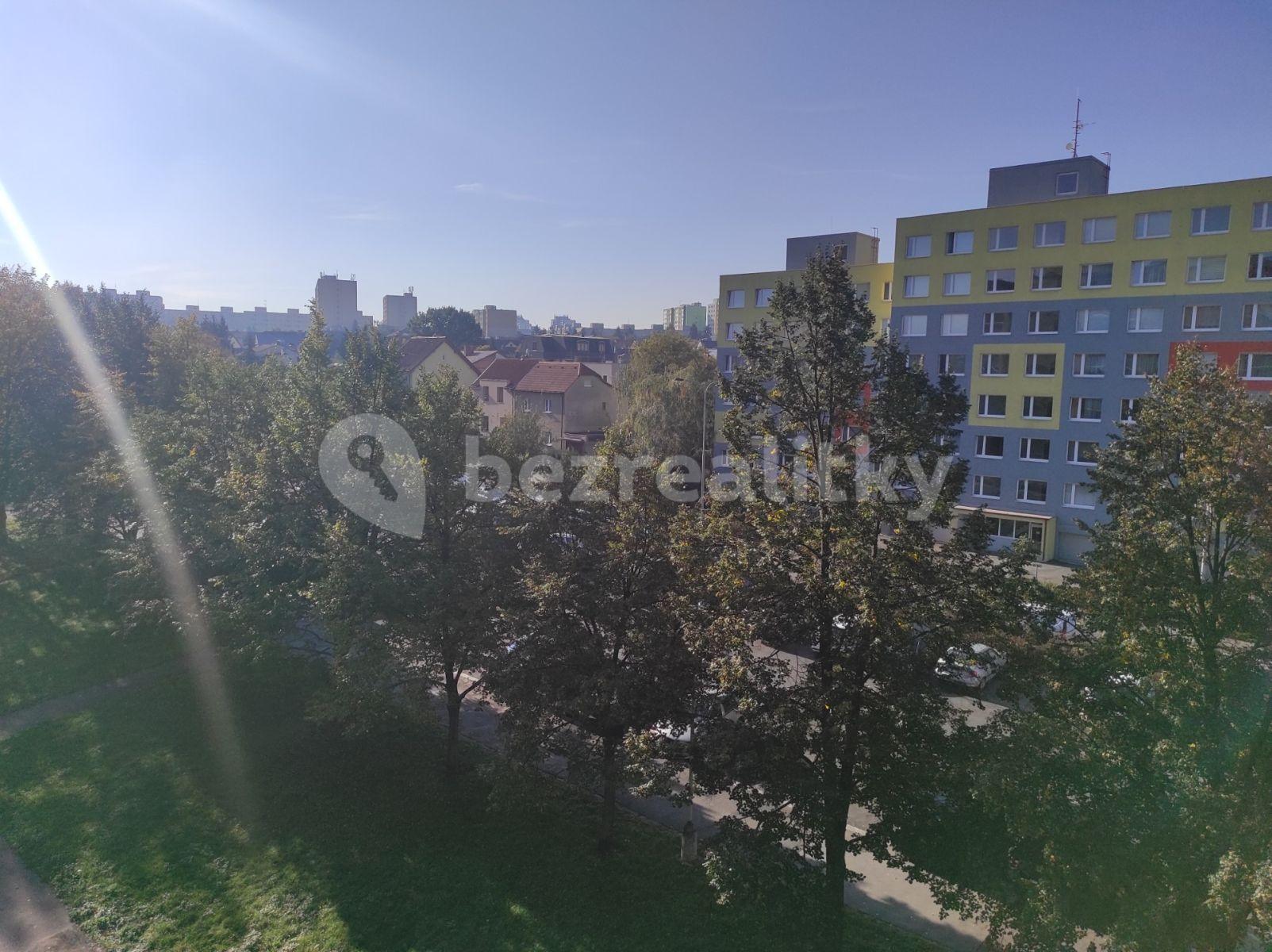 Pronájem bytu 3+1 72 m², Brechtova, Praha, Praha