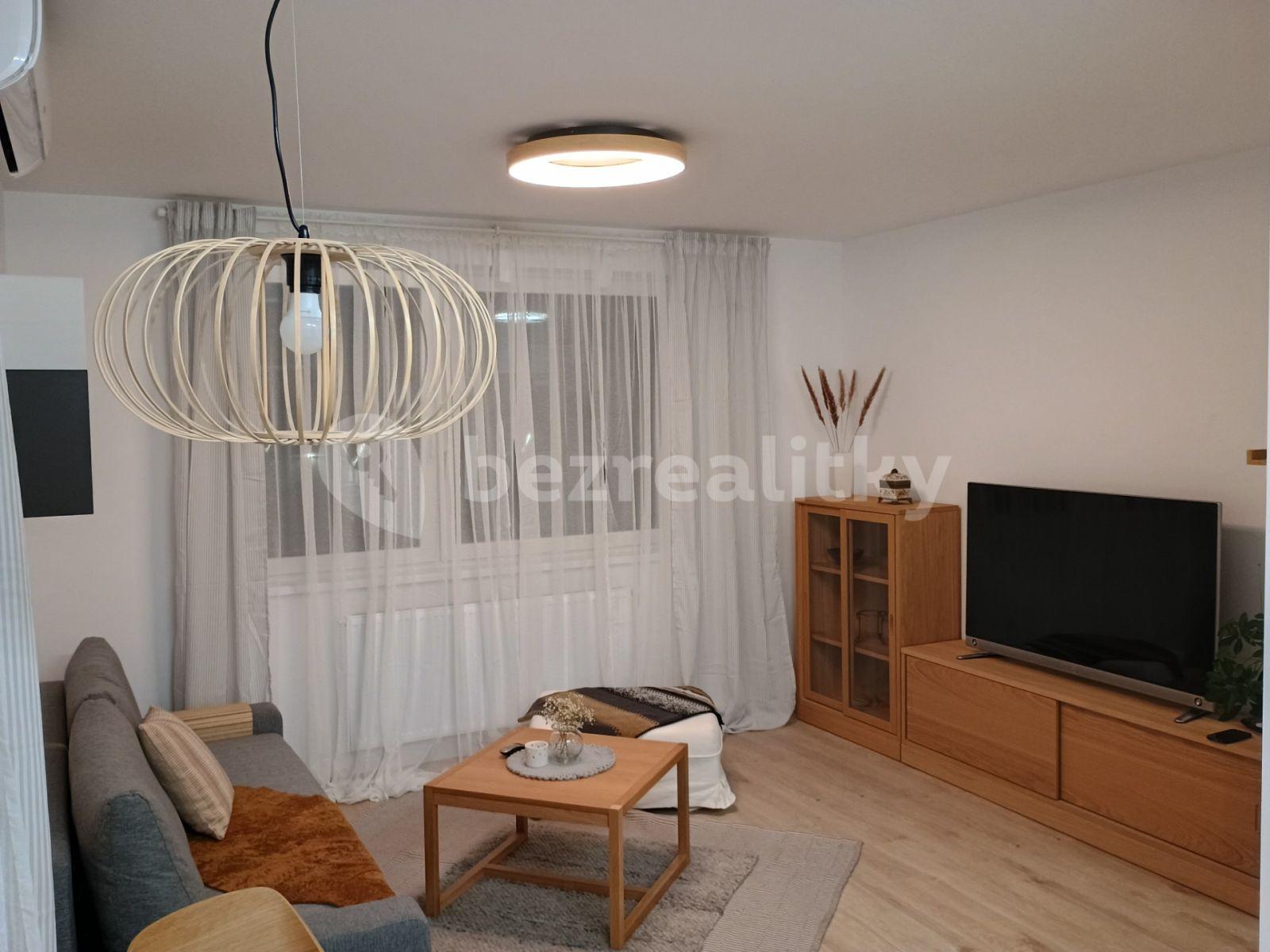 Pronájem bytu 2+1 43 m², Ružinov, Bratislavský kraj