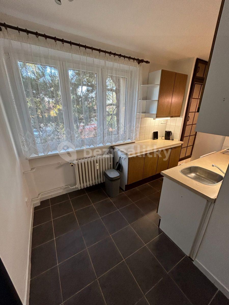 Pronájem bytu 3+1 72 m², Žehuňská, Praha, Praha