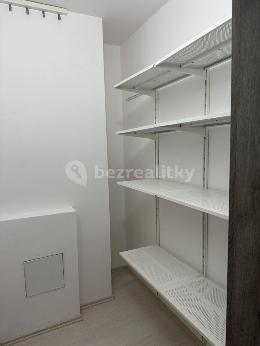 Pronájem bytu 2+kk 50 m², Pod Harfou, Praha, Praha