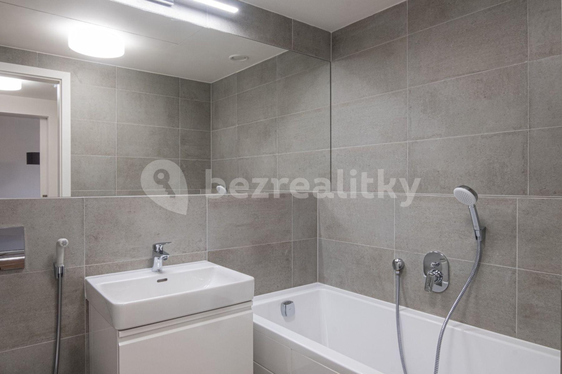 Pronájem bytu 2+kk 55 m², Za Strašnickou vozovnou, Praha, Praha