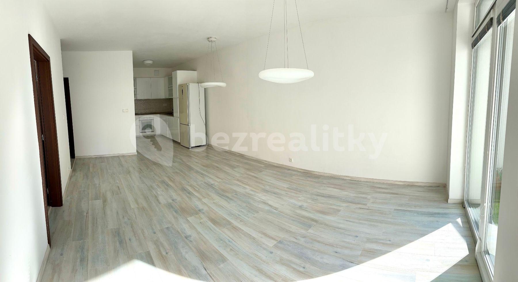 Pronájem bytu 2+1 60 m², Dúbravka, Bratislavský kraj