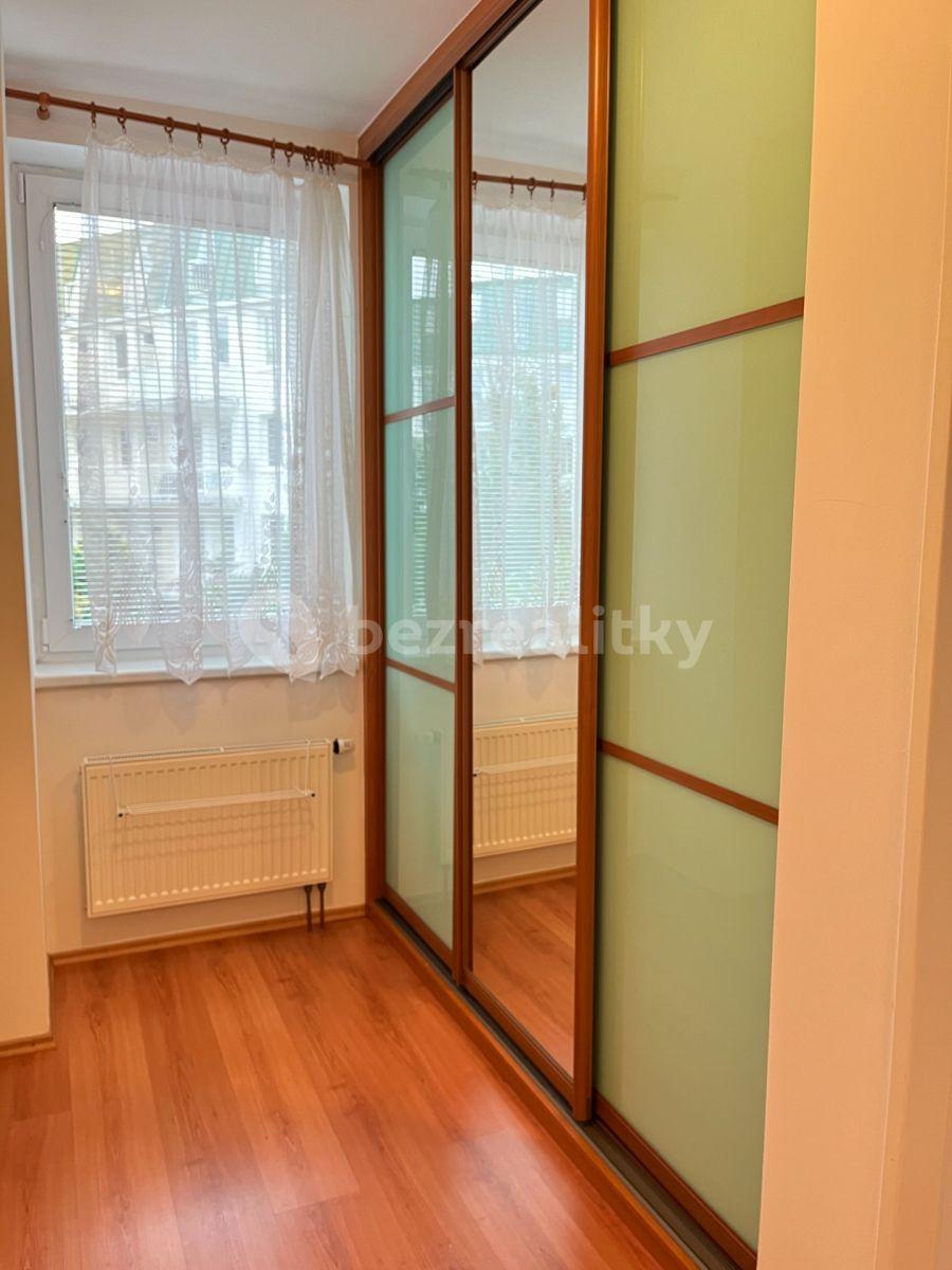 Pronájem bytu 2+kk 60 m², Lipnická, Praha, Praha