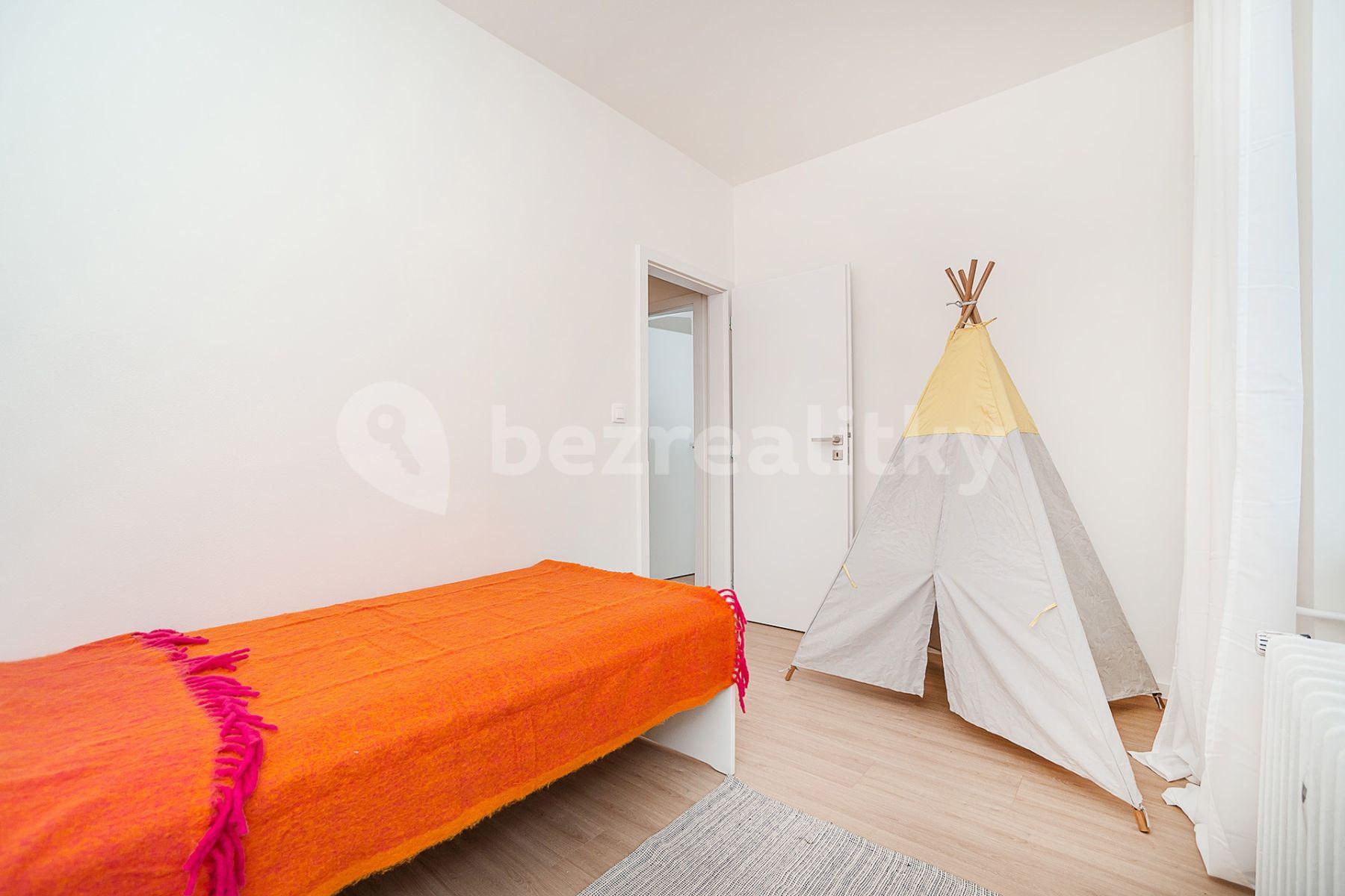 Prodej bytu 3+kk 56 m², Šumperská, Praha, Praha