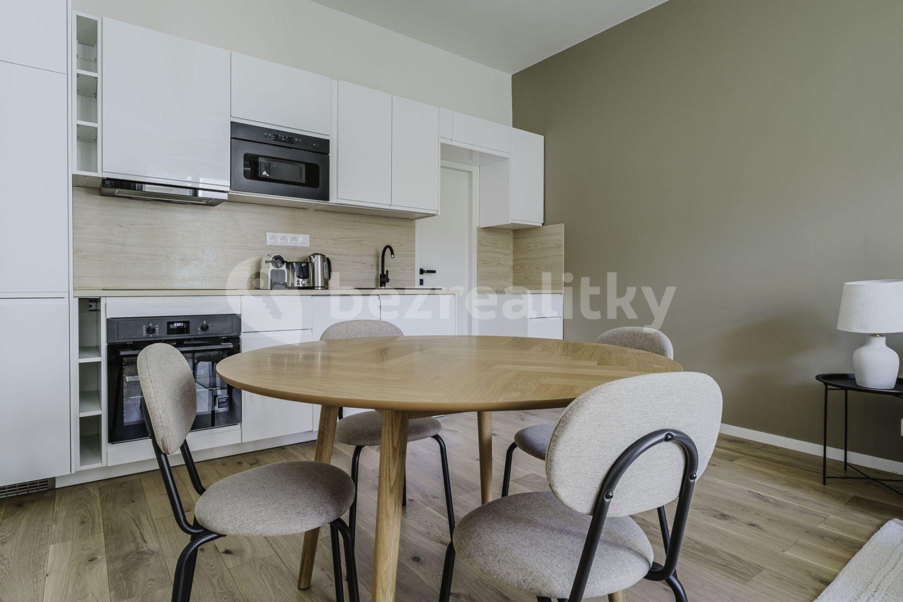 Pronájem bytu 2+1 47 m², Pisecka, Praha, Praha