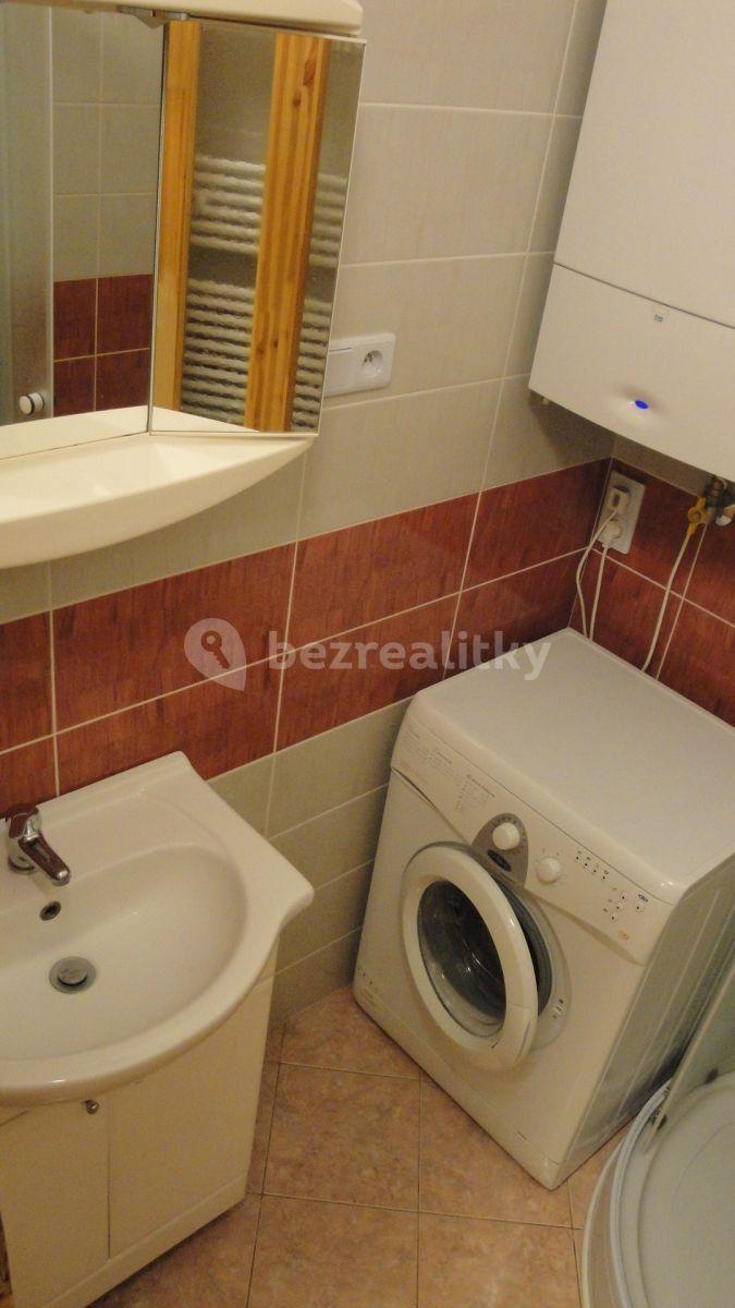 Pronájem bytu 2+kk 44 m², Letohradská, Praha, Praha