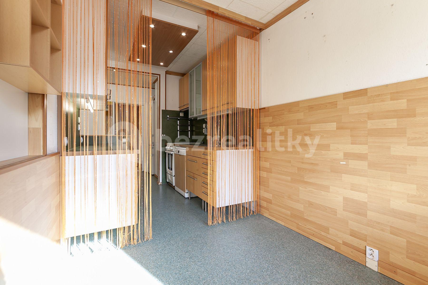 Prodej bytu 3+1 80 m², Kopřivnická, Praha, Praha