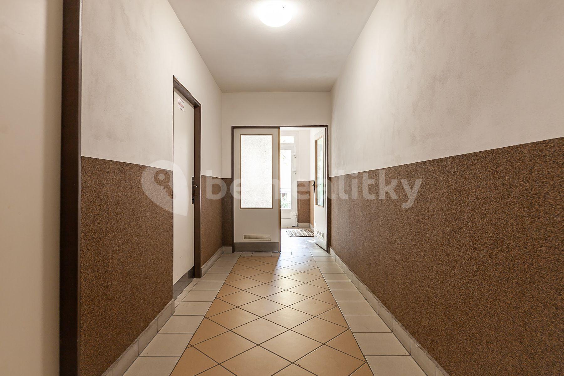 Prodej bytu 3+1 80 m², Kopřivnická, Praha, Praha