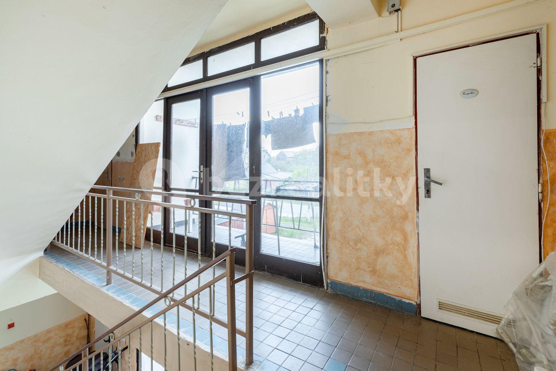 Prodej bytu 3+kk 74 m², Sulice, Sulice, Středočeský kraj