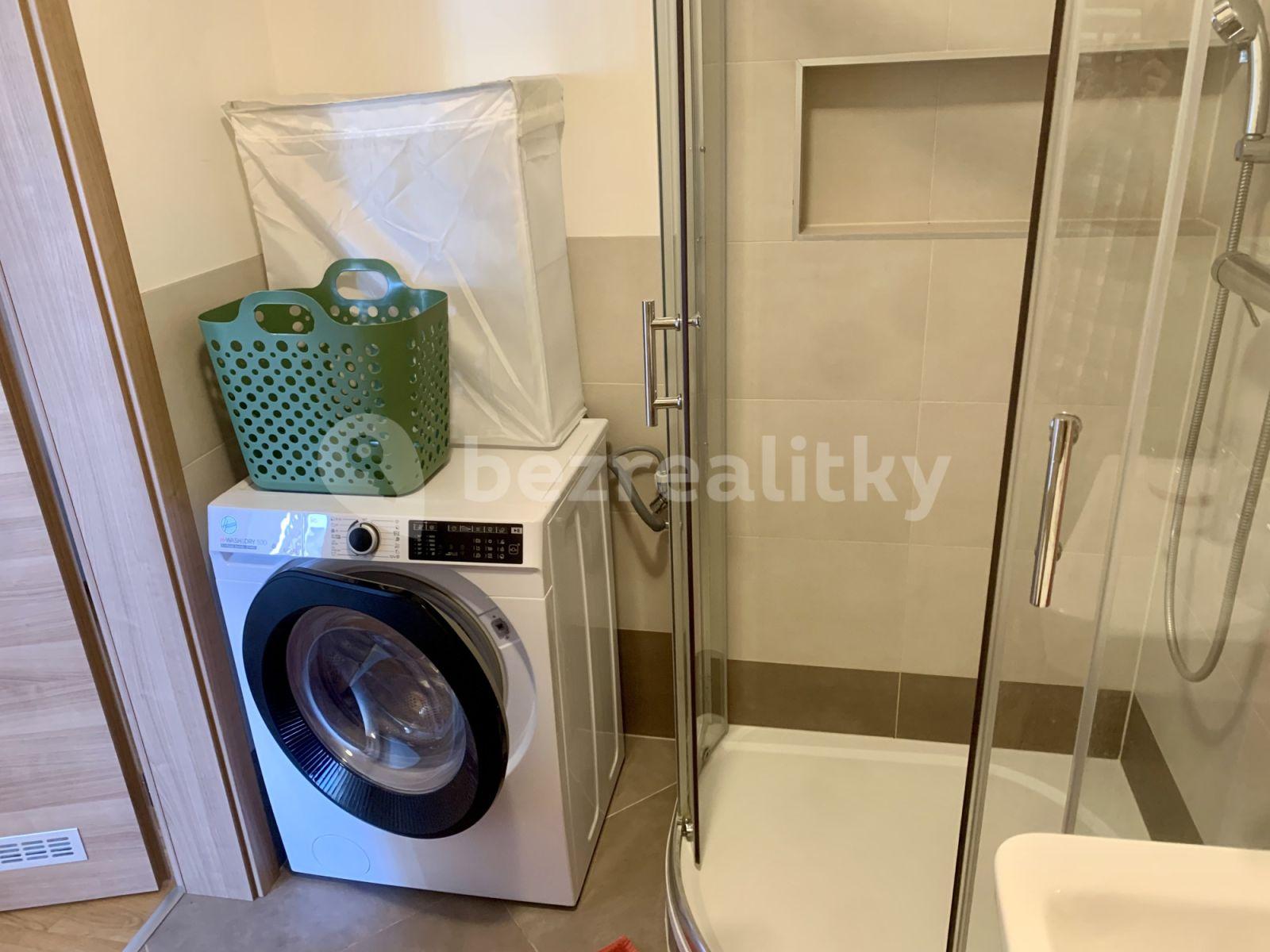 Pronájem bytu 3+kk 86 m², Nekvasilova, Praha, Praha