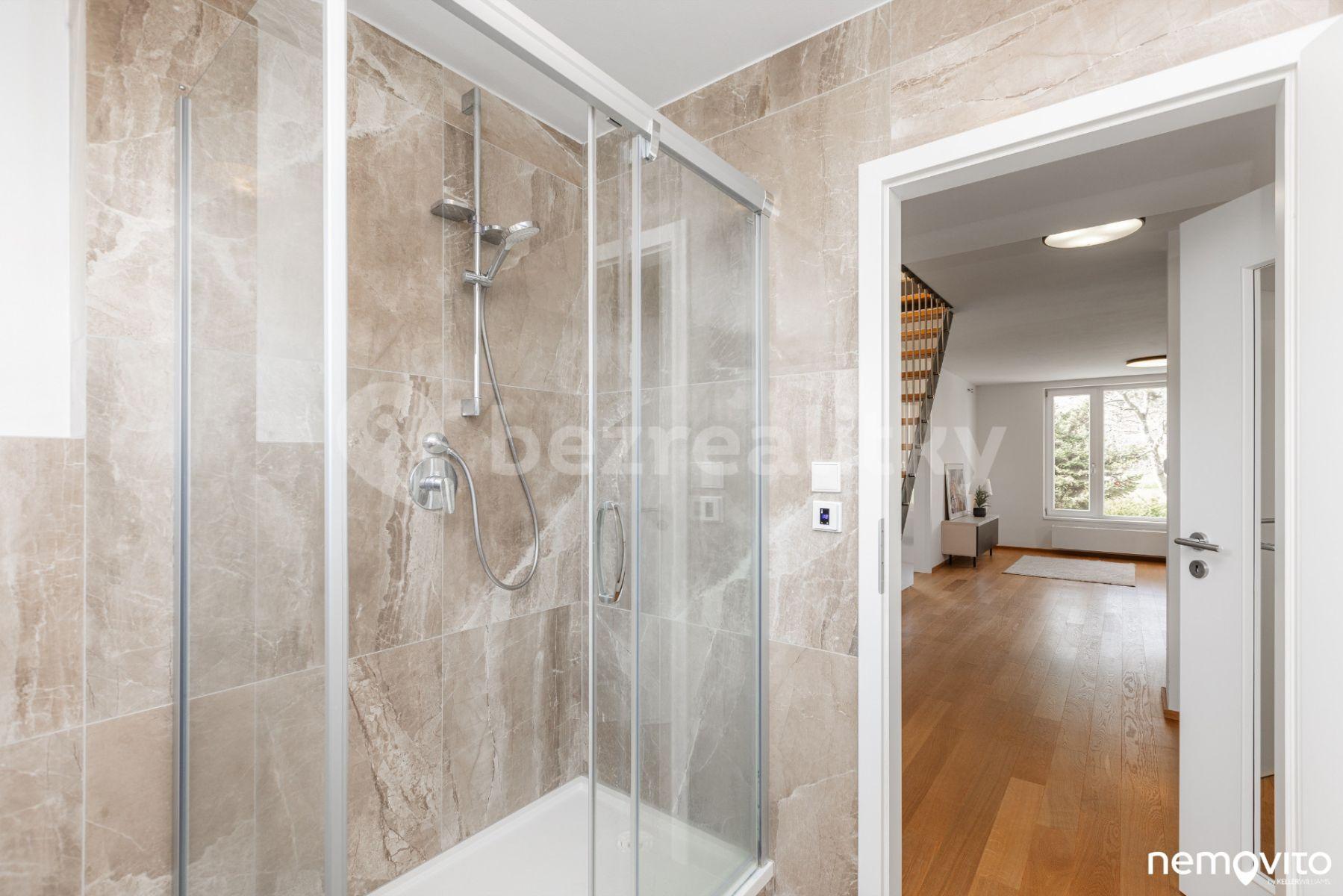 Pronájem bytu 4+kk 140 m², U Hrušky, Praha, Praha