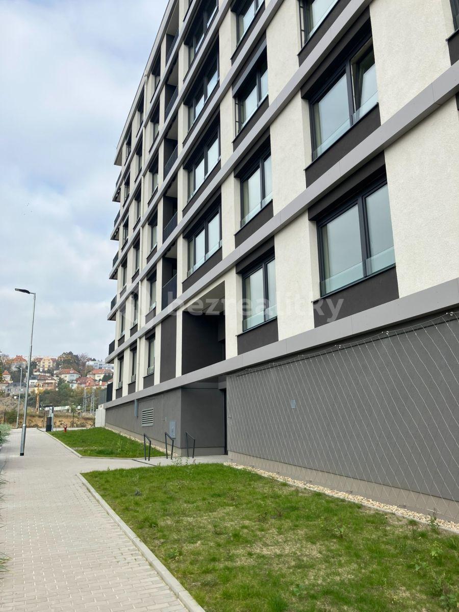 Pronájem bytu 1+kk 33 m², Kolbenova, Praha, Praha