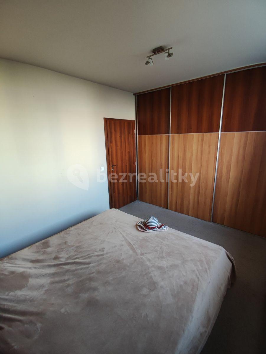 Prodej bytu 3+1 70 m², Hrdinů, Liberec, Liberecký kraj