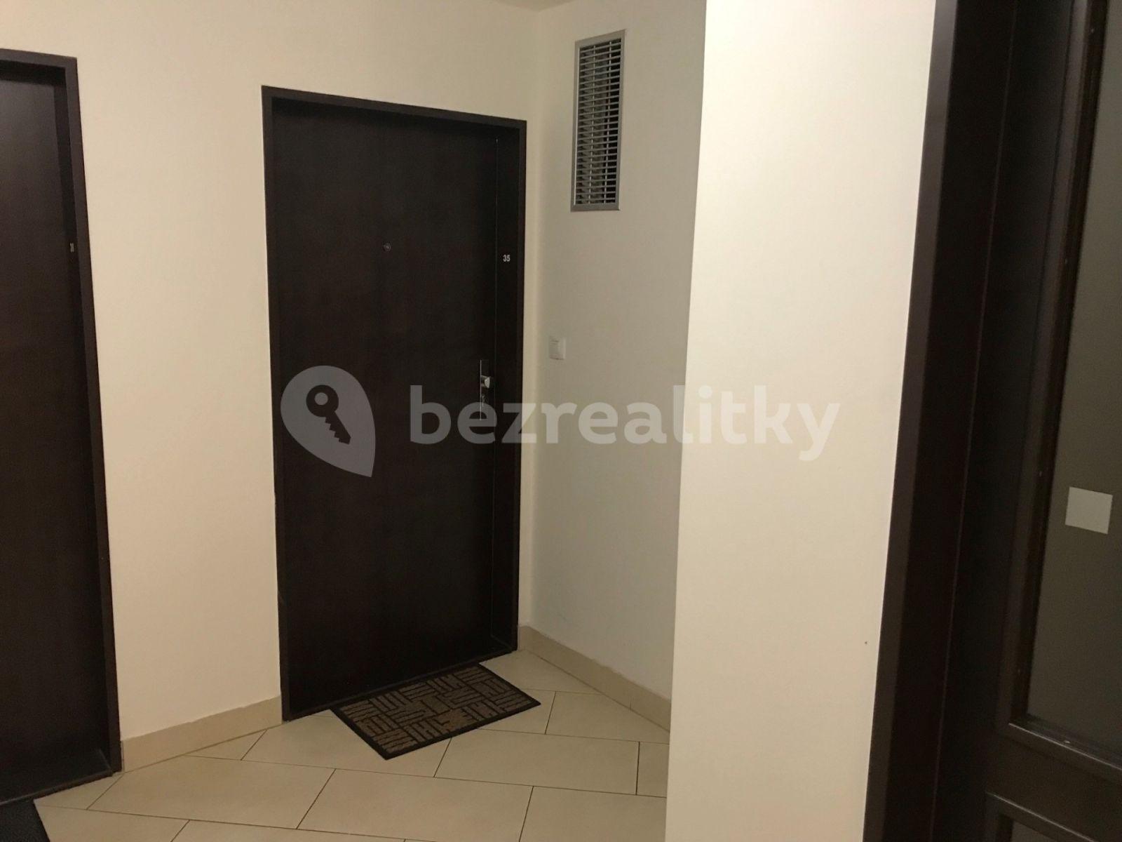 Pronájem bytu 2+kk 60 m², Modenská, Praha, Praha