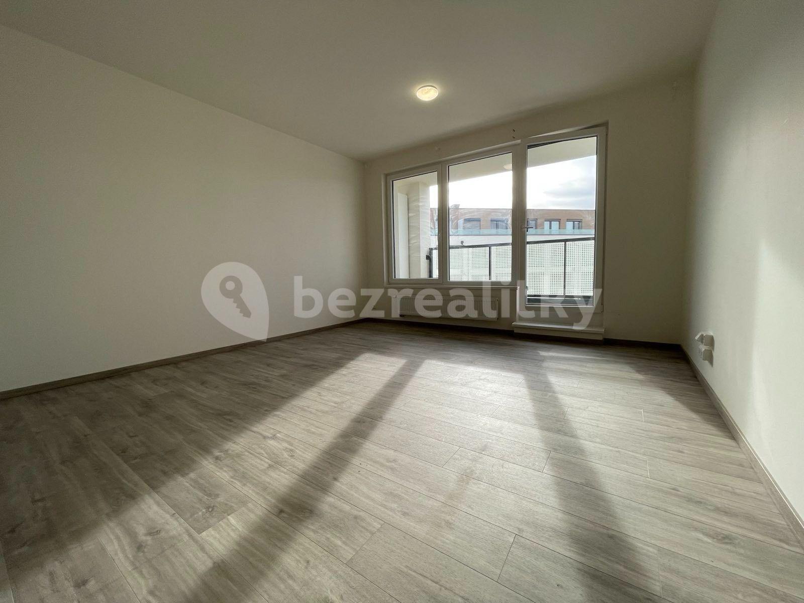 Pronájem bytu 1+kk 38 m², Gollové, Praha, Praha