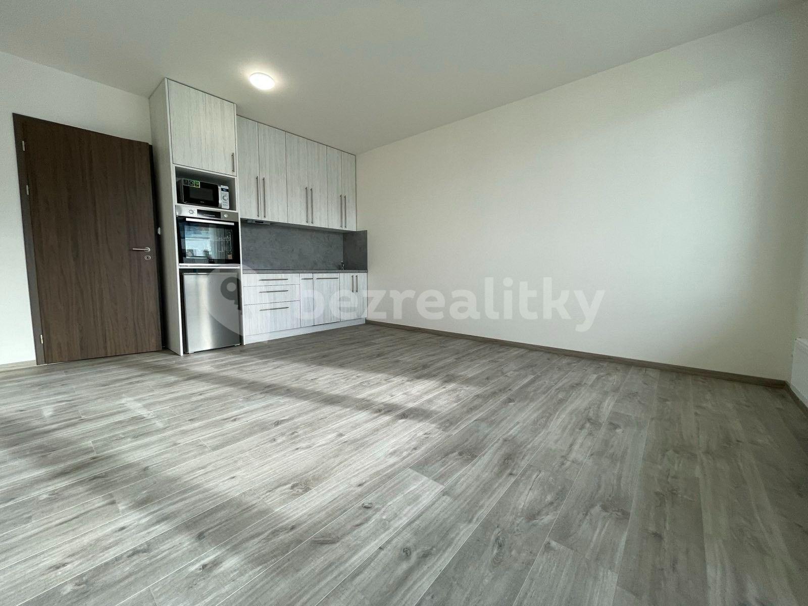 Pronájem bytu 1+kk 38 m², Gollové, Praha, Praha