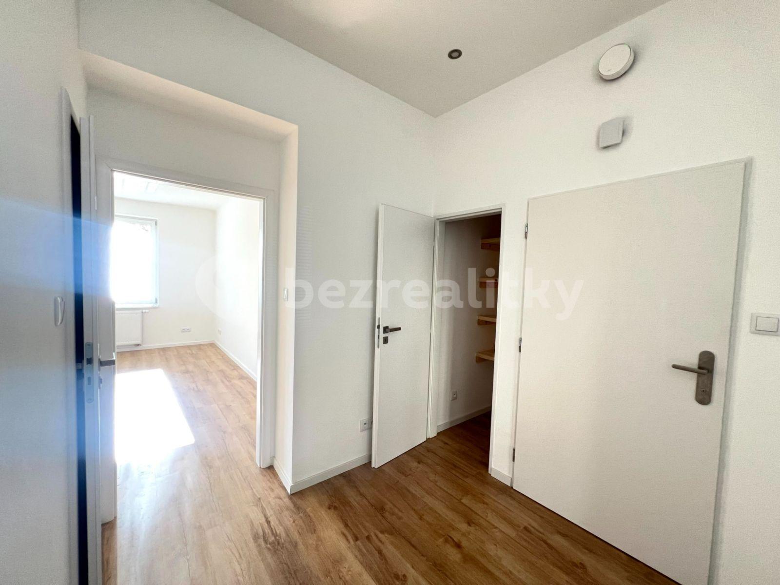 Pronájem bytu 3+1 98 m², Budějovická, Praha, Praha