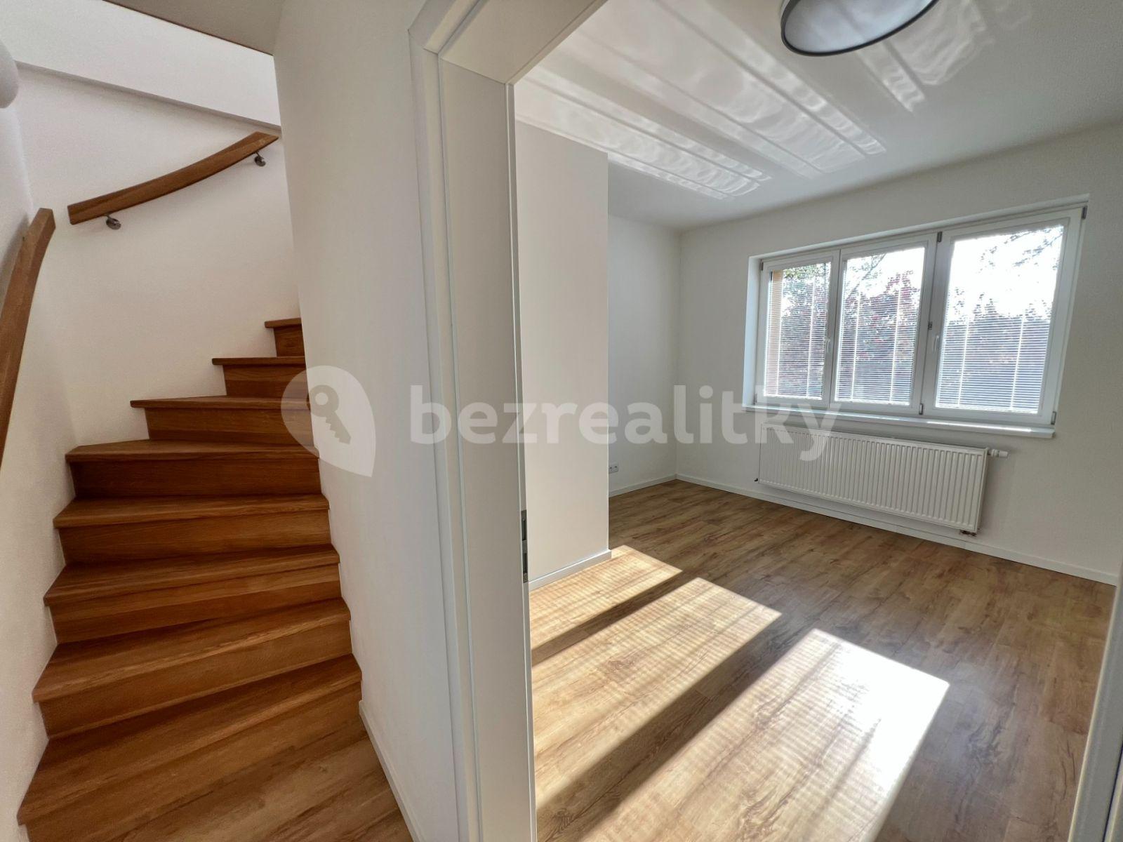 Pronájem bytu 3+1 98 m², Budějovická, Praha, Praha