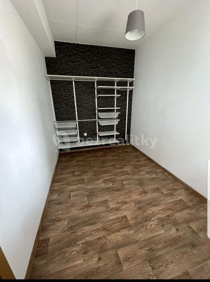 Prodej bytu 2+kk 47 m², Českomoravská, Praha, Praha