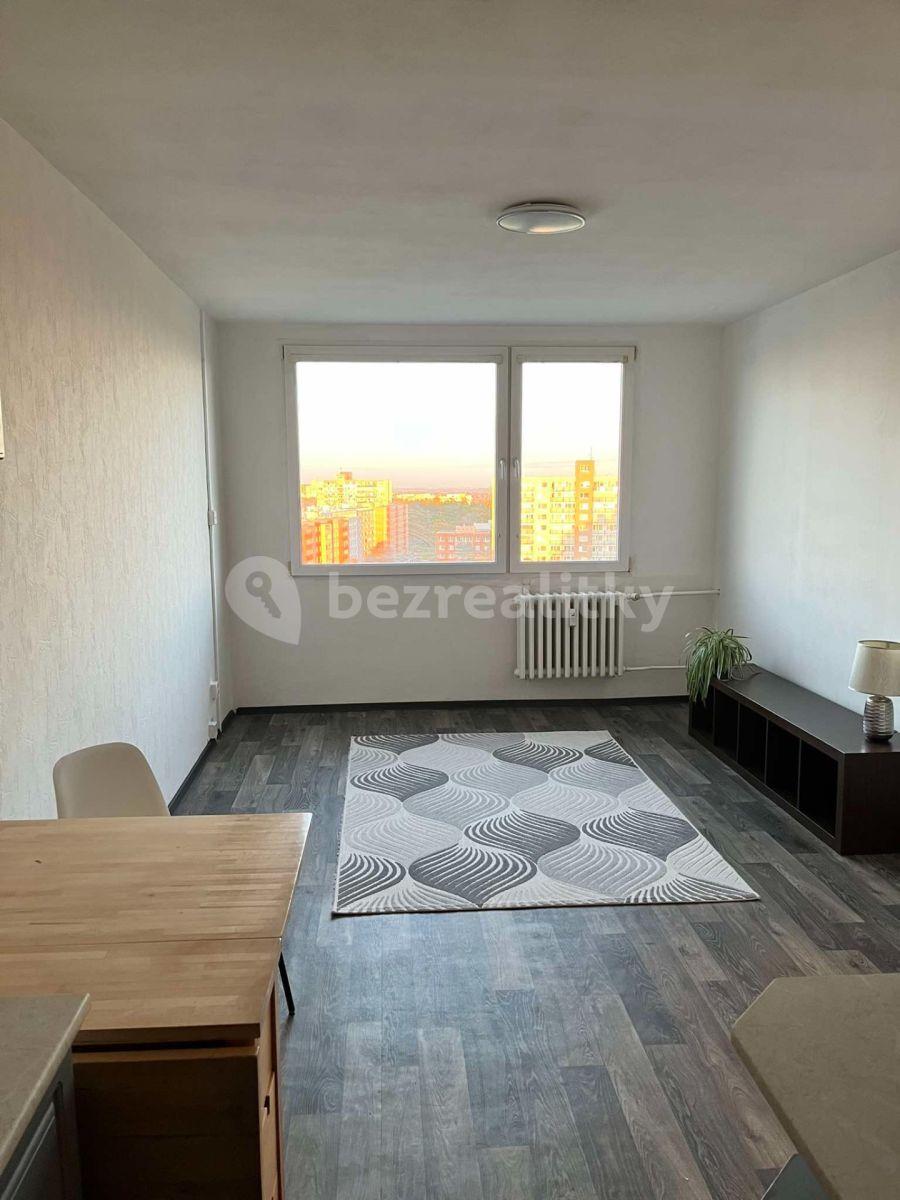 Pronájem bytu 2+kk 40 m², Švédská, Kladno, Středočeský kraj