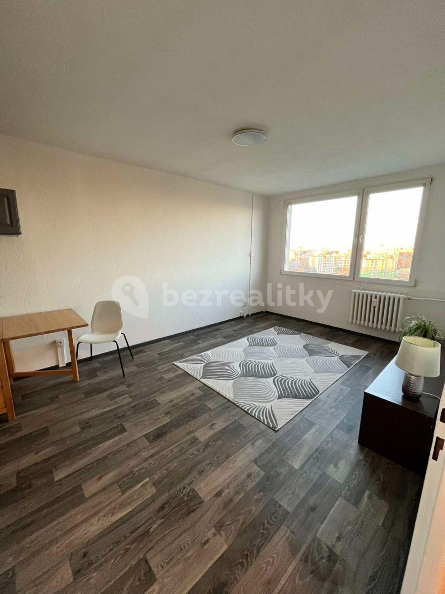 Pronájem bytu 2+kk 40 m², Švédská, Kladno, Středočeský kraj