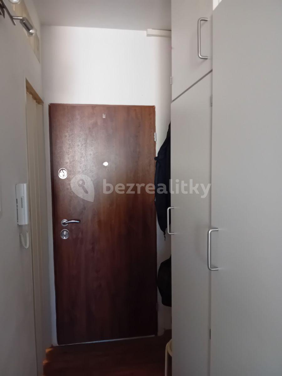 Pronájem bytu 2+kk 40 m², Cholupická, Praha, Praha