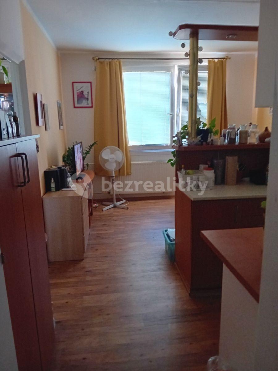 Pronájem bytu 2+kk 40 m², Cholupická, Praha, Praha