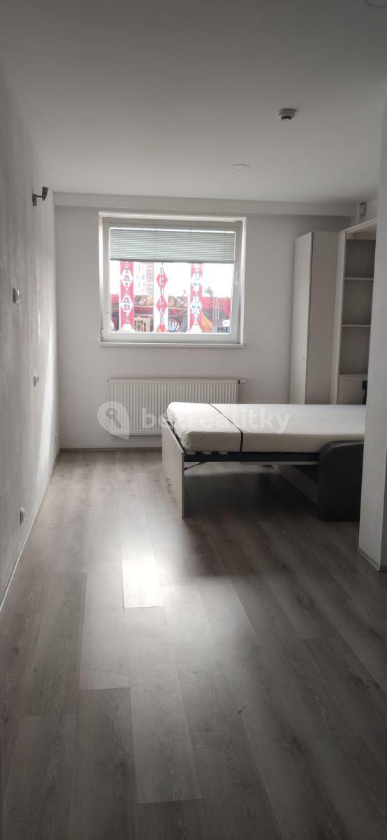 Pronájem bytu 1+kk 26 m², Jeremiášova, Praha, Praha