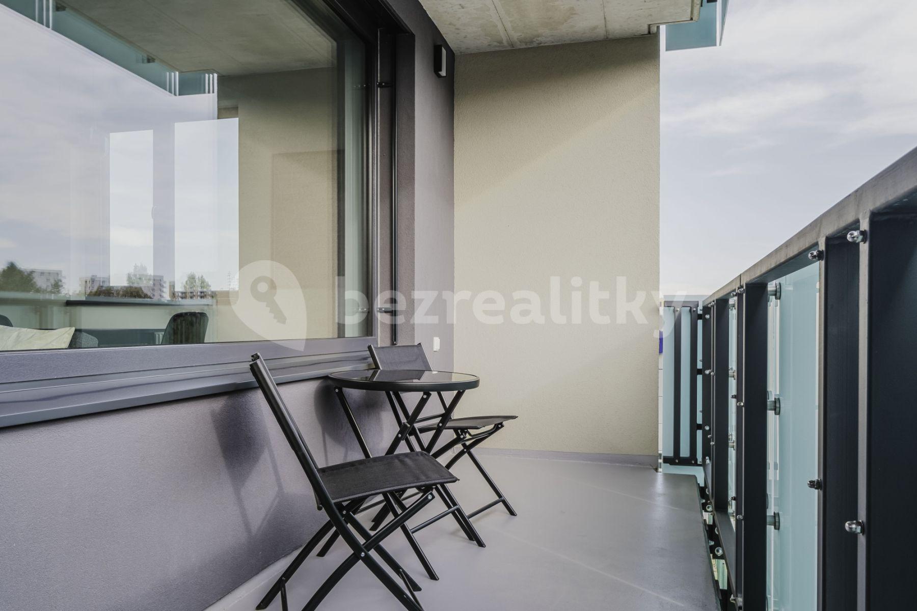 Pronájem bytu 2+1 51 m², Olgy Havlové, Praha, Praha