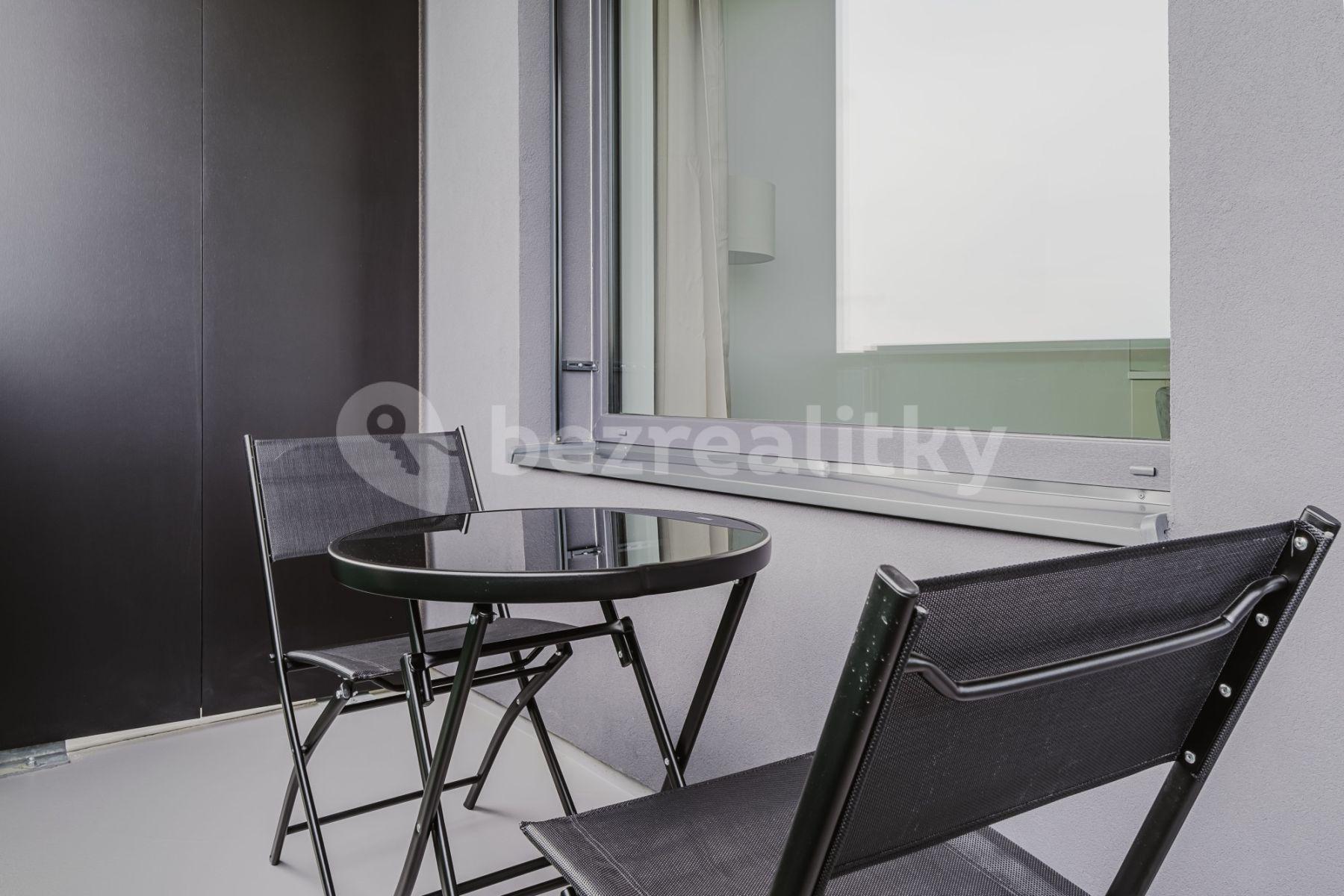 Pronájem bytu 1+1 32 m², Olgy Havlové, Praha, Praha