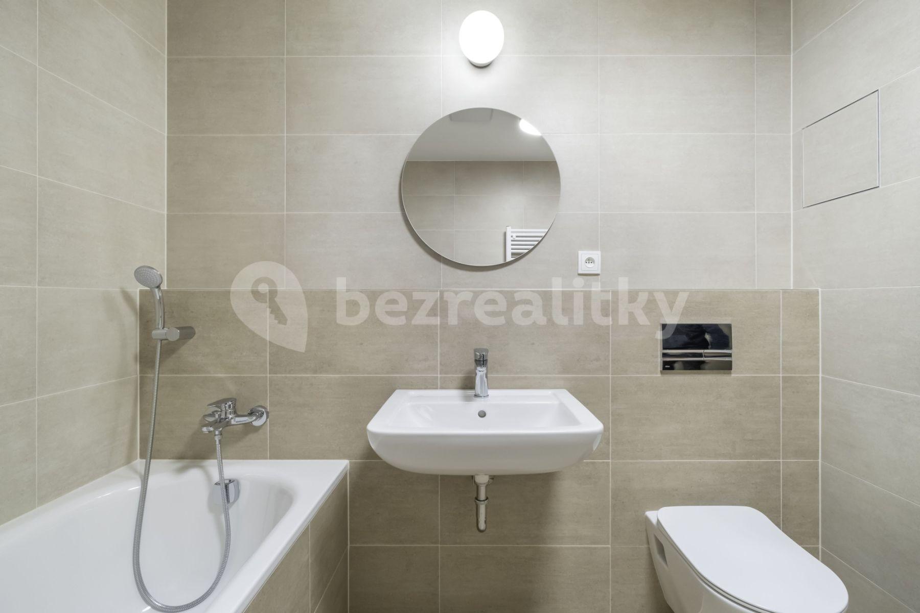 Pronájem bytu 1+1 32 m², Olgy Havlové, Praha, Praha