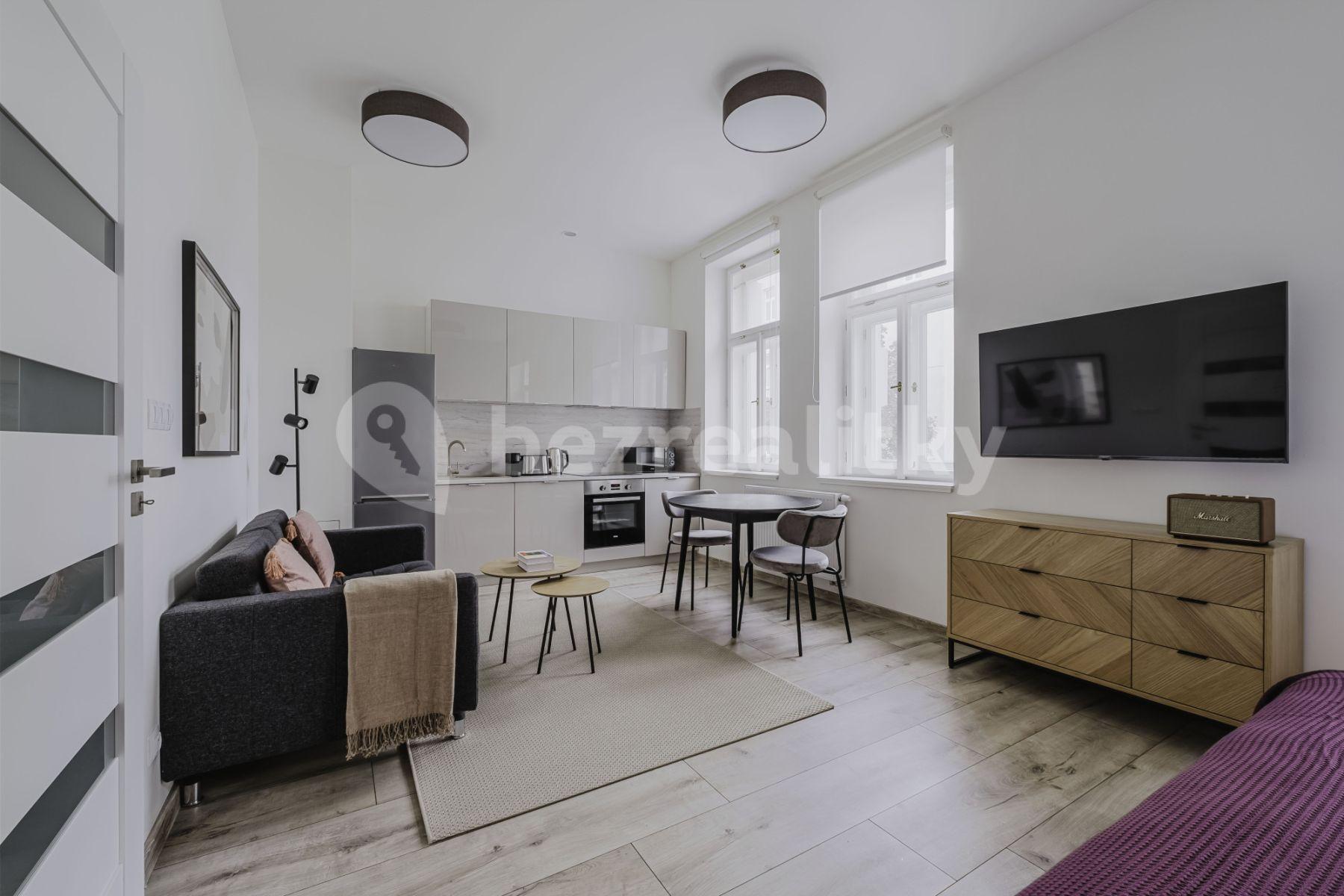 Pronájem bytu 1+1 36 m², Bořivojova, Praha, Praha