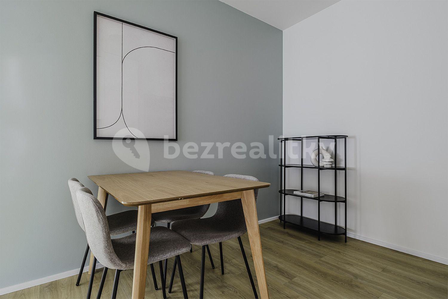 Pronájem bytu 2+1 58 m², U Pergamenky a, Praha, Praha