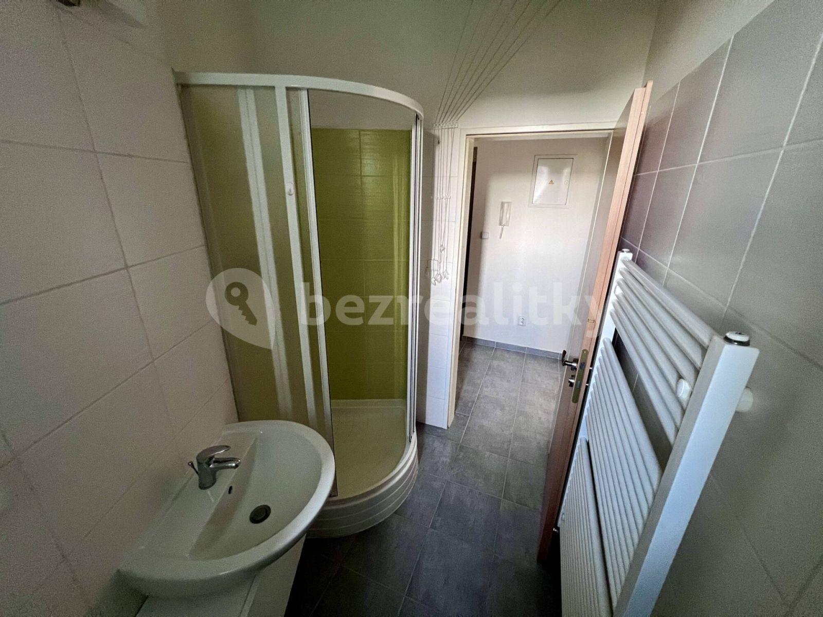 Prodej bytu 1+kk 30 m², Vysočanské náměstí, Praha, Praha